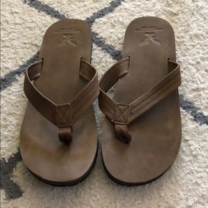 Mens American Eagle Flip Flops